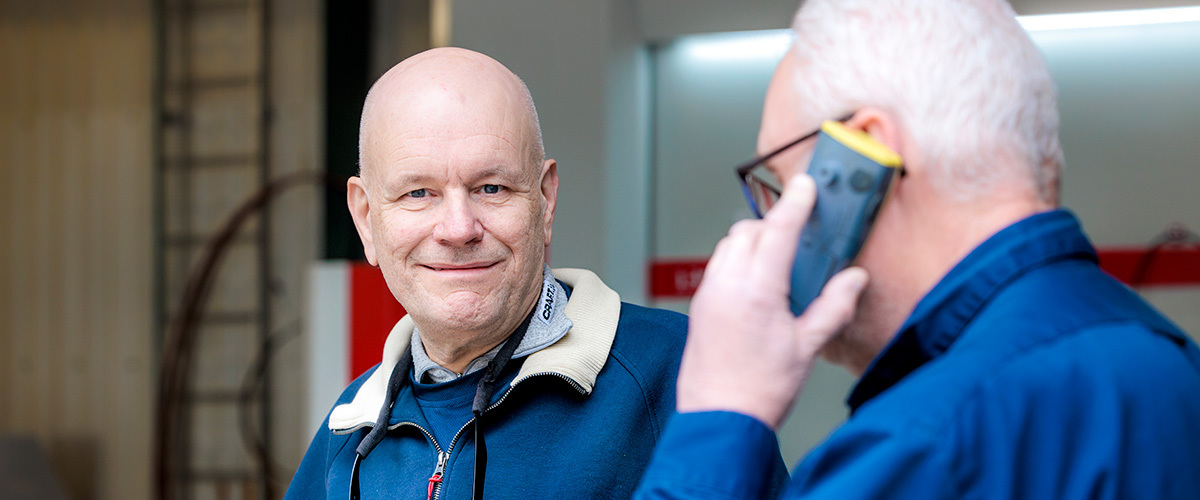 Kolleger verkstaden telefon HWI EA 1200x500px.jpg