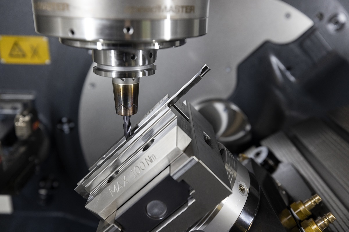 RLM29_red 1200x800.jpg